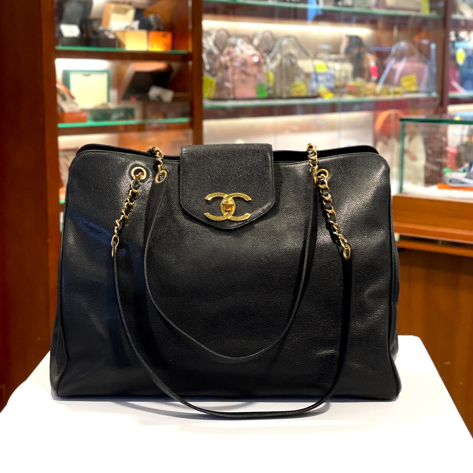 收藏品！95%NEW~CHANEL VINTAGE TOTEBAG BLACK CAVIAR SUPERMODLE @46開 #香奈兒中古包 #機場包 #香榭站正品