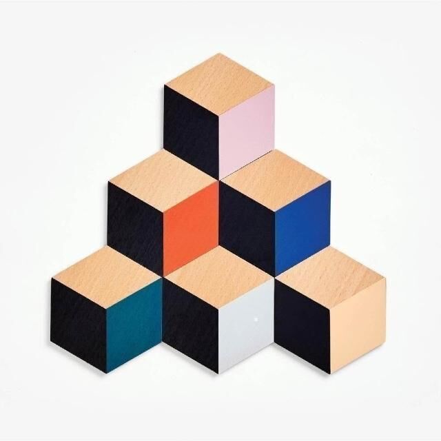 Bower Studio-牆面磁磚杯墊，也能作為牆面擺設，實用與趣味性十足。