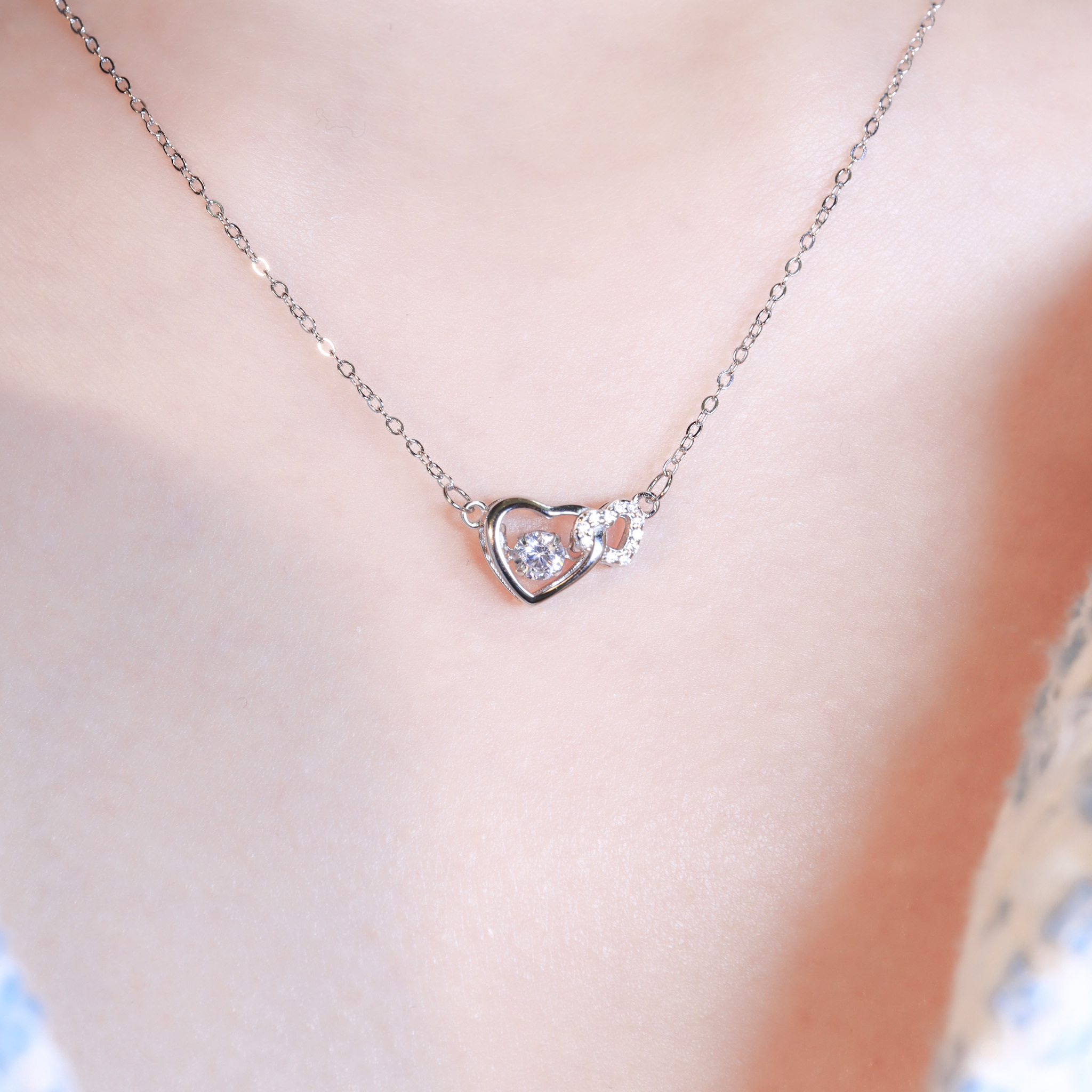 | 925純銀・白金 | 懸浮愛意不分開項鍊 (白色/藍色) | NE1581 |