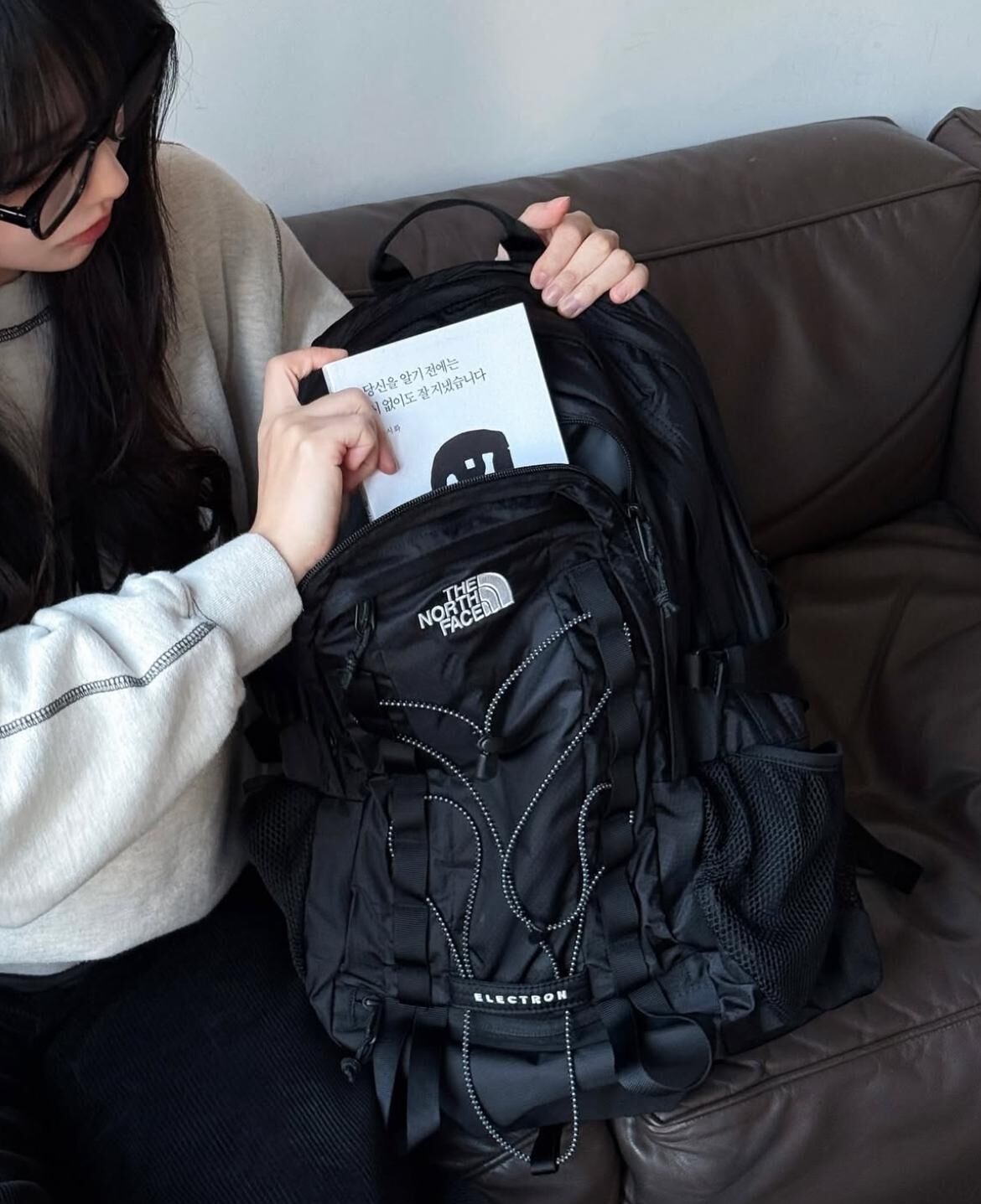 north face backpack replica The Black Jester this backpack sports a The North Face Women's onthego Color:Fashion Gray