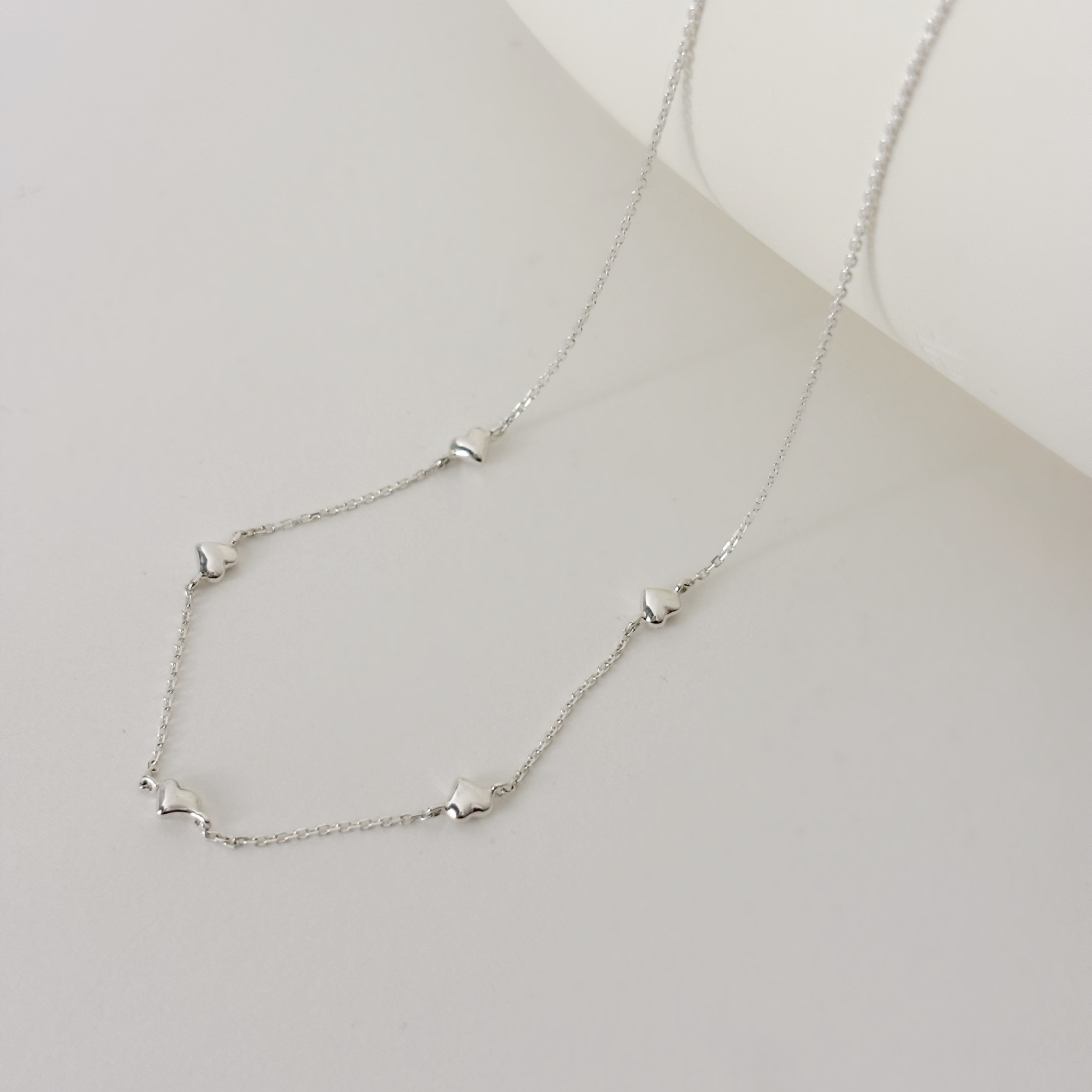 澎澎愛心鎖骨鏈