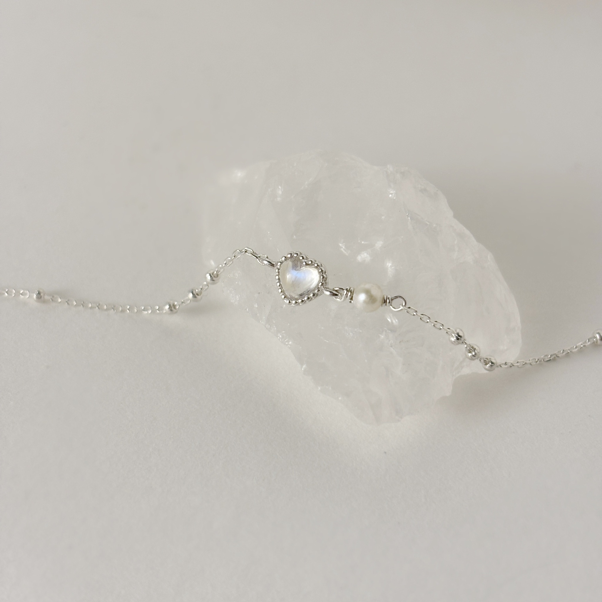 QQ heart月光石珍珠triplets手鏈