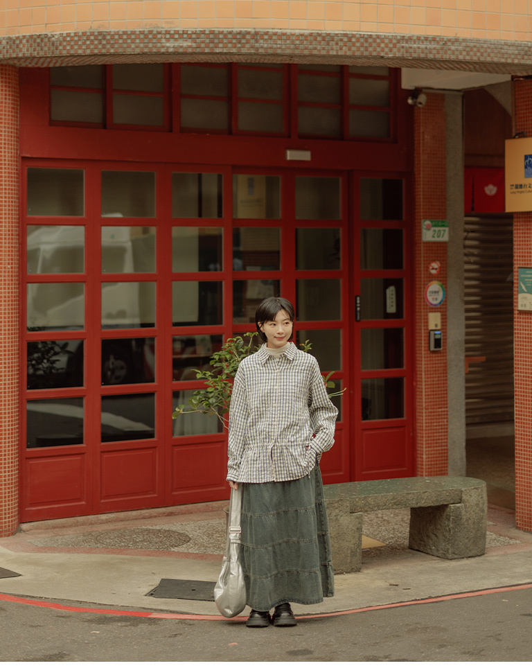 Retro washed denim skirt with tiered design, size S/M/L【03021702】in stock+pre-order