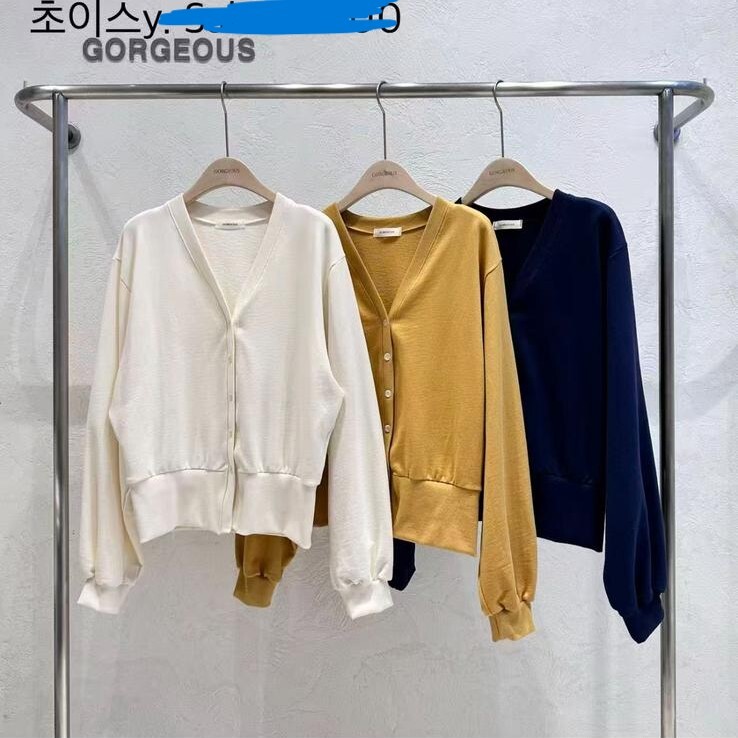 GS15 胸 42-54/ 長22  $399 (一口價)