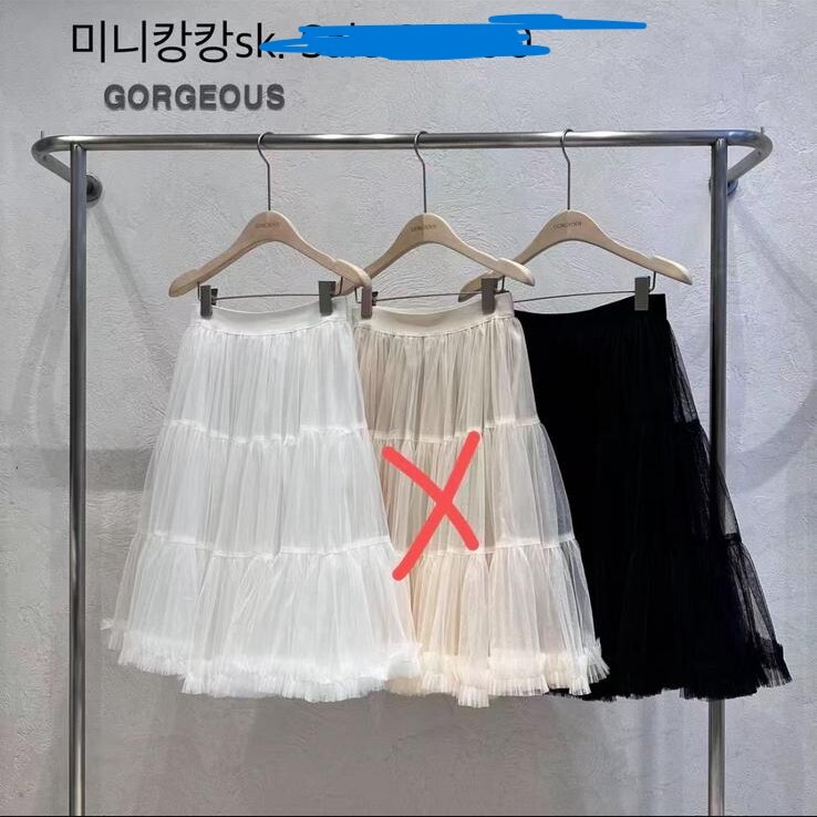 GS16 腰 25-40/ hip 58/ 長23.5   $439 (一口價)