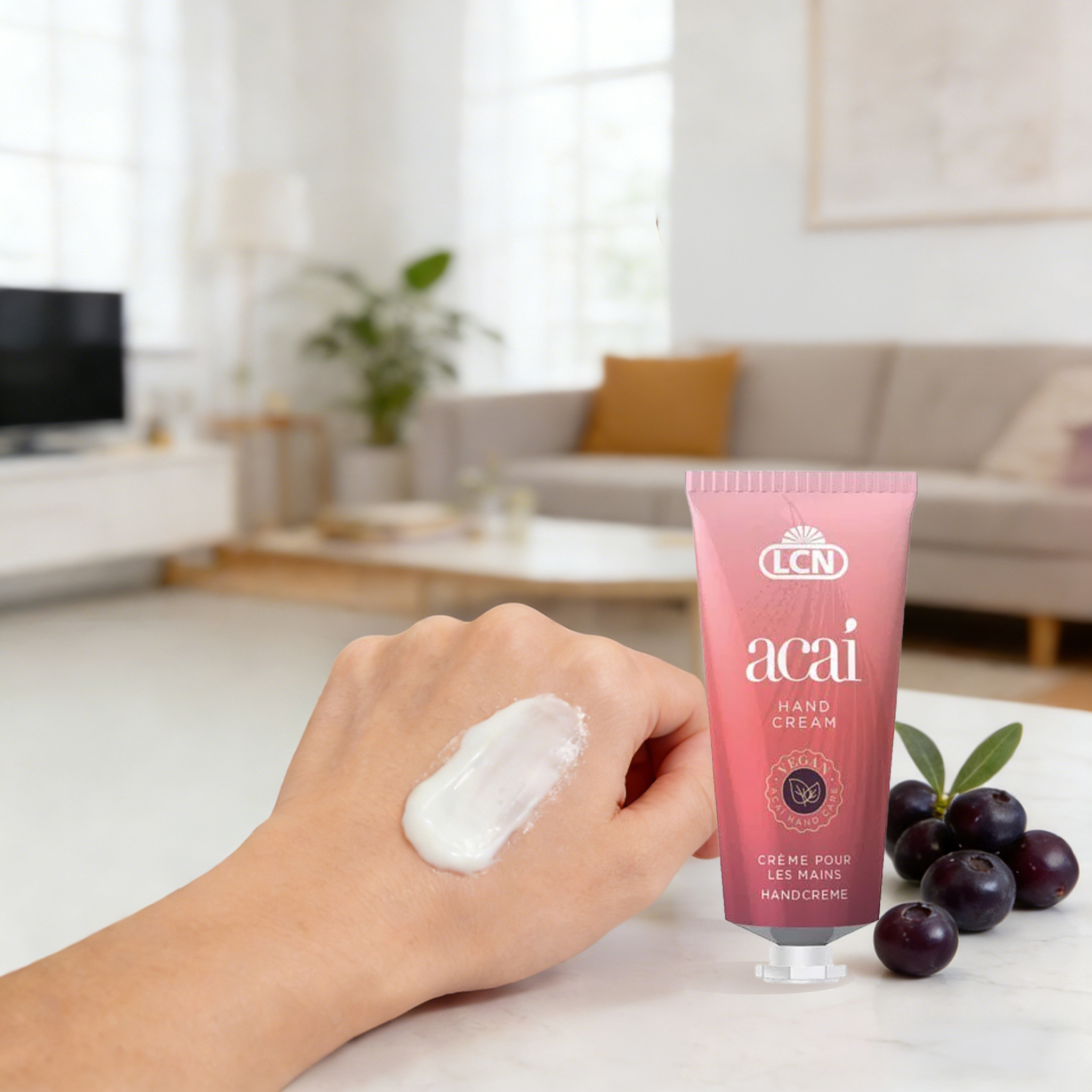 LCN 巴西紫莓保濕護手霜, 50ml