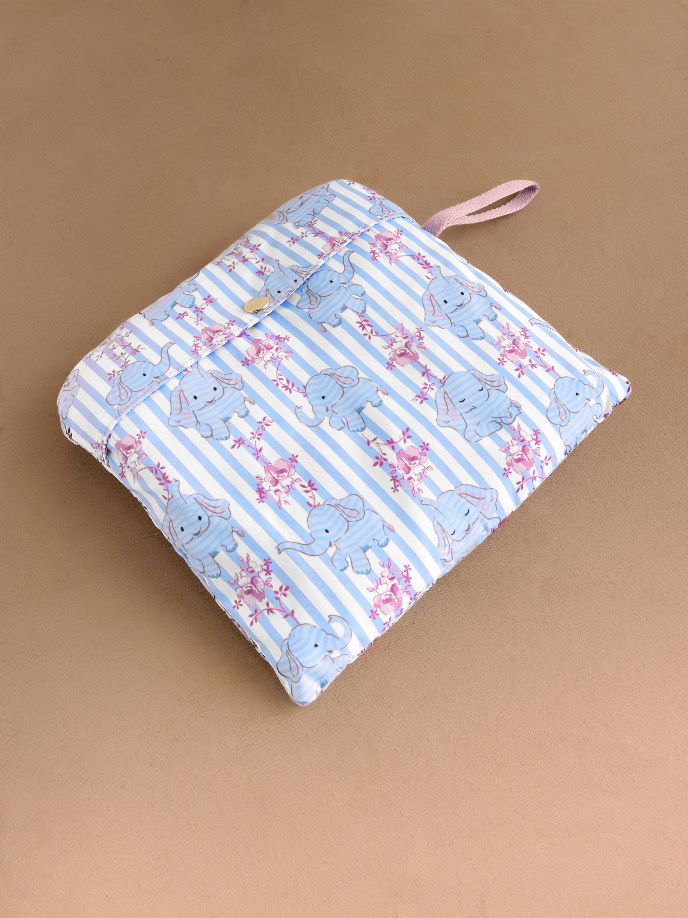 Nana The Elephant 輕量機能型摺疊後背包