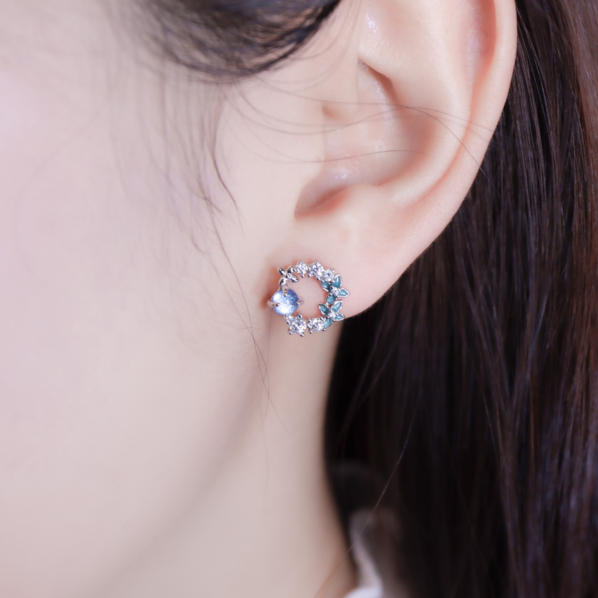 | 925銀・厚鍍白金・琉璃 | 漫藍不朽花期耳環 | EA1111 |