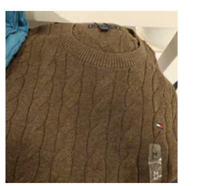 [S] TOMMY HILFIGER BROWN CABLE KNIT CREWNECK SWEATER, XM05667-200 (STH1493)