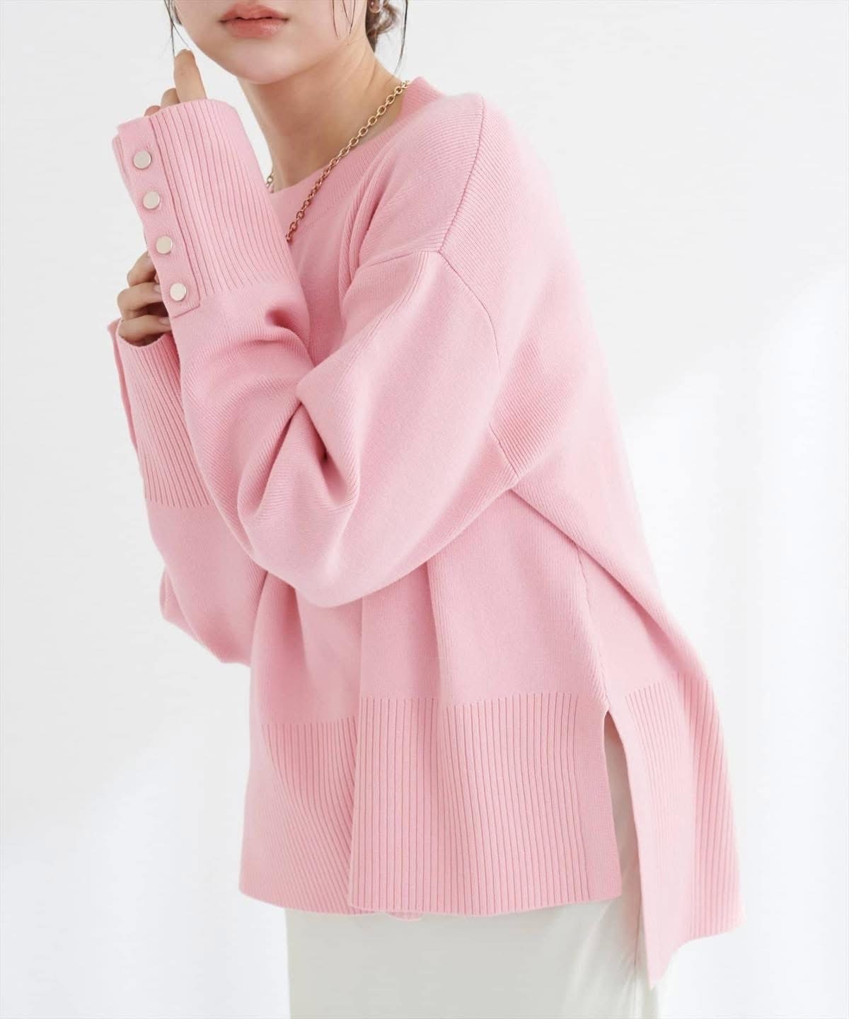 natural couture(ナチュラルクチュール)  スタンドネック袖口釦ゆるニット粉（0352050170）