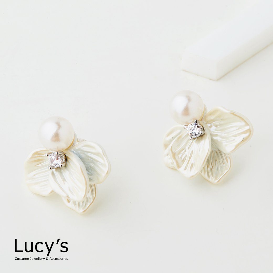 珍珠白花 耳環 (125647)