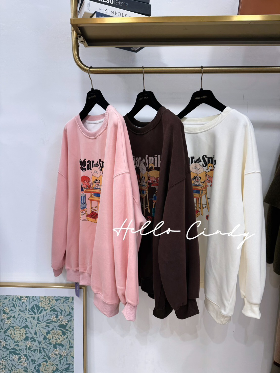 B02003 Cindy自留美式漫畫感精緻大學T