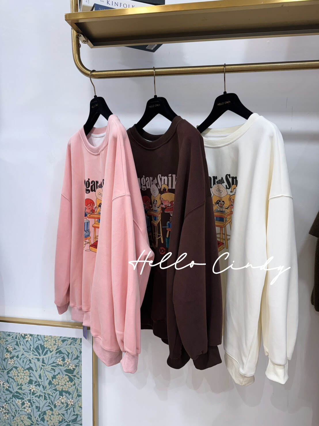 B02003 Cindy自留美式漫畫感精緻大學T