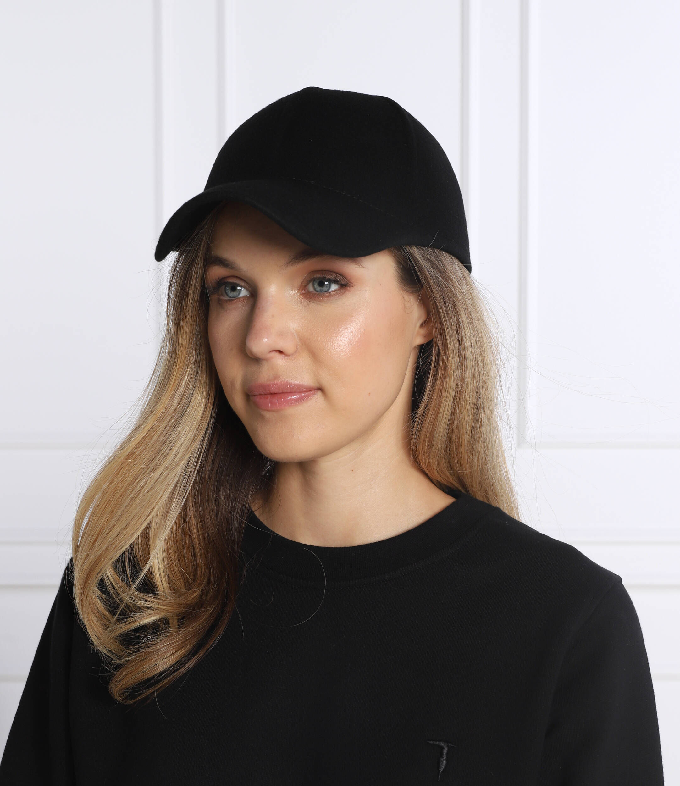 LIVIANA CONTI 羊毛棒球帽(黑)