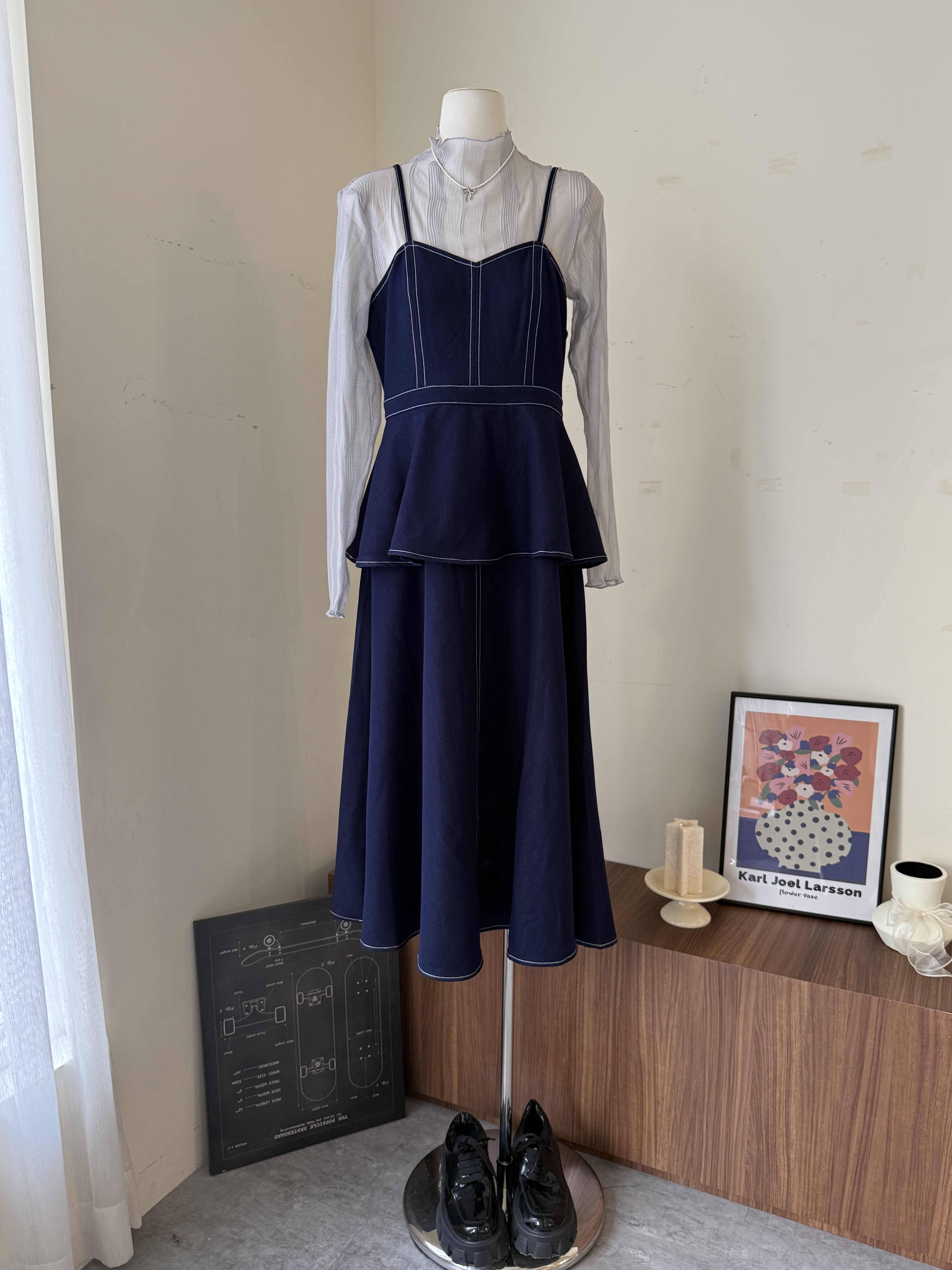 C1804-牛仔細肩荷葉洋裝