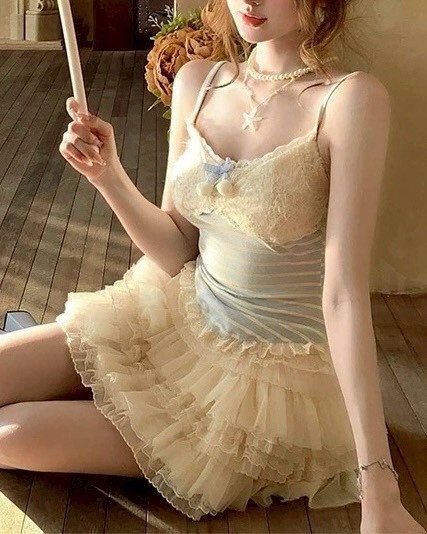 寶寶藍蕾絲拼接橫條上衣+小外套+多層網紗蕾絲蛋糕裙