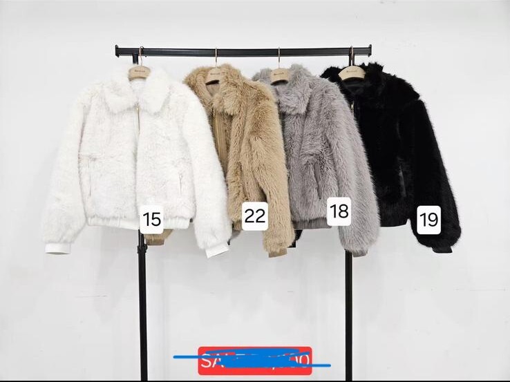 HS42 胸 45 長22 $999 (一口價)