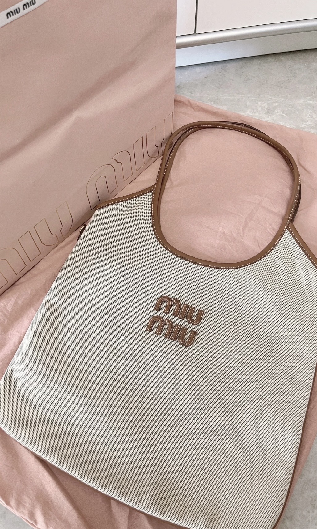 MIUMIU ivy tote