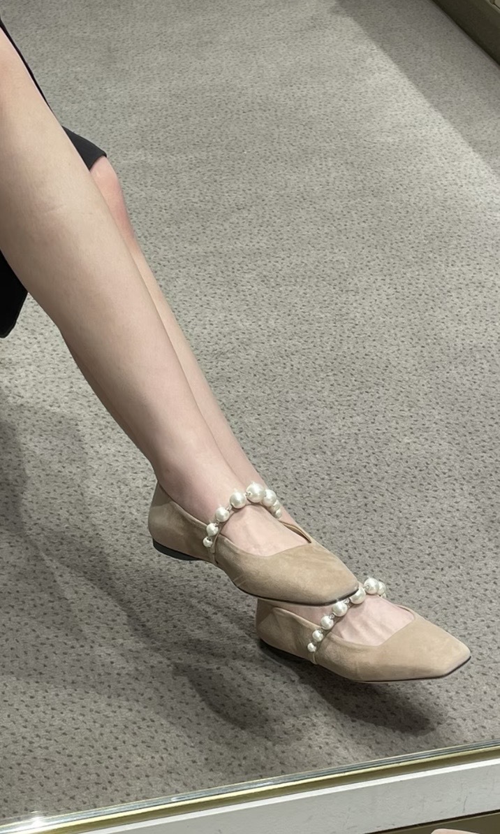 Jimmy Choo Ade Flat珍珠平底鞋