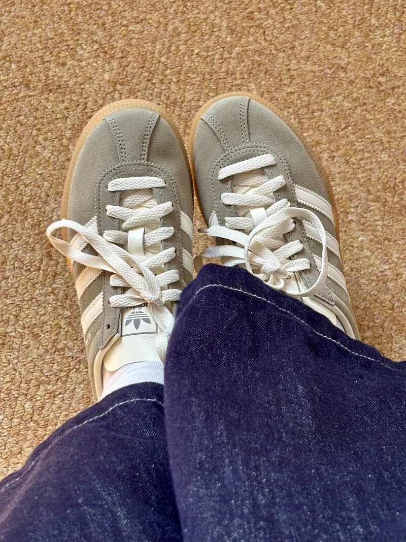 KTQ STORE ‧ Adidas Originals Muenchen 銀灰石 白色 女款 復古 低筒 麂皮鞋 JS3990