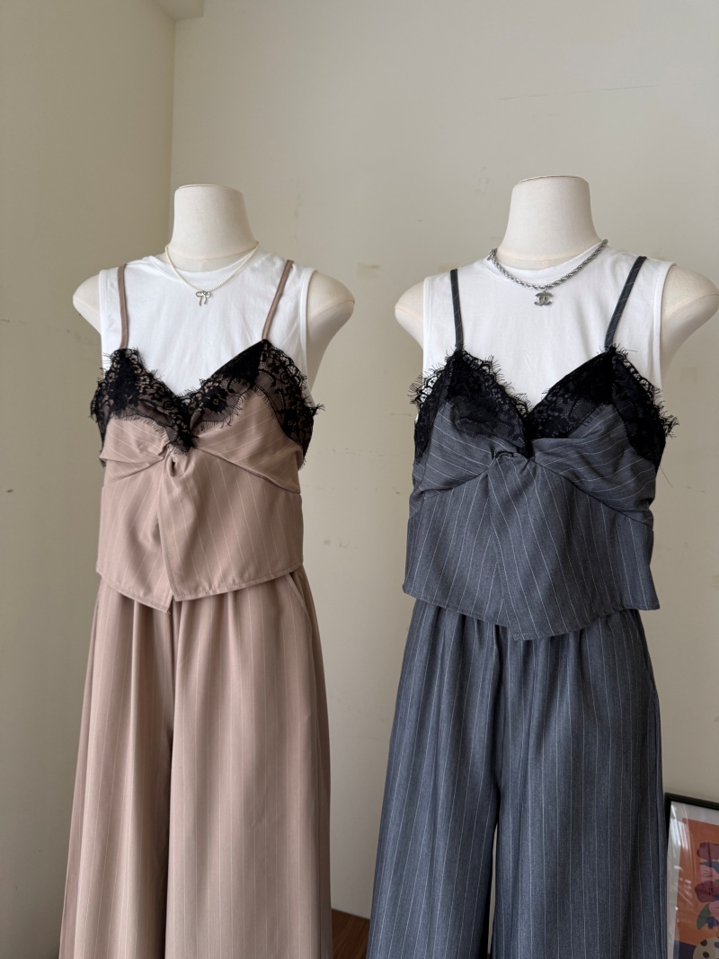 C1783-假兩件拼接蕾絲直紋上衣+長褲SET