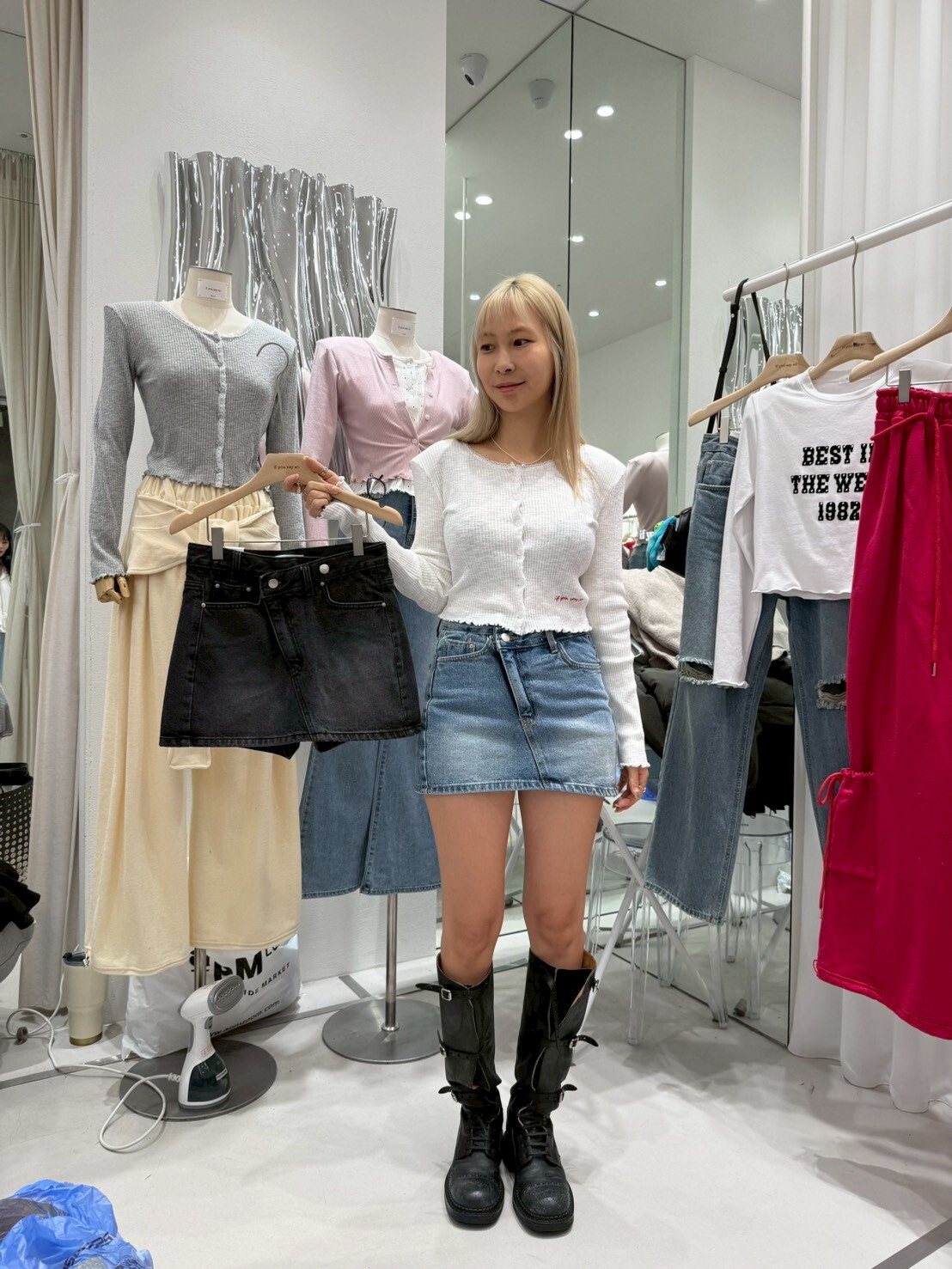 IS5521 皇牌斜車線牛仔短裙褲 *特價* (優惠碼同充值購物金不適用)