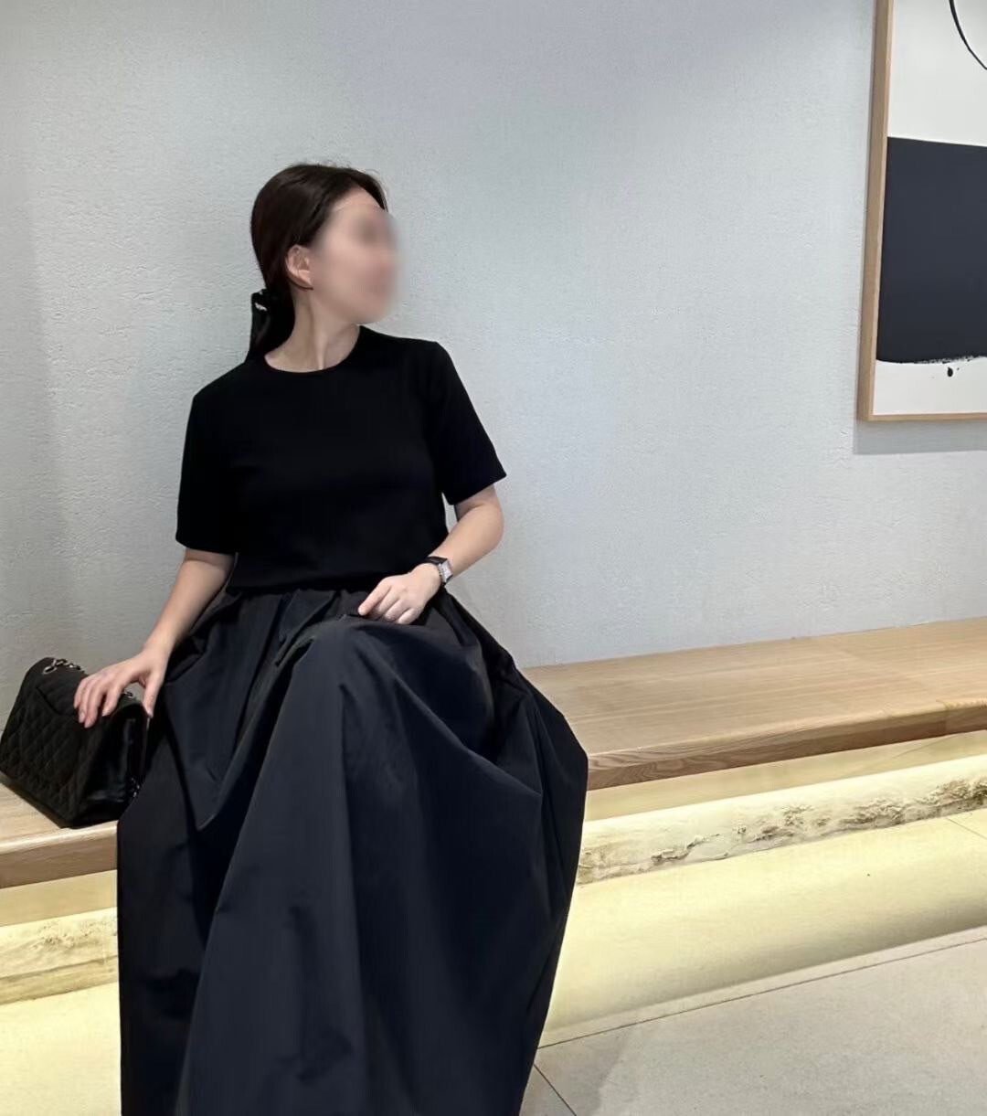 簡約圓領短袖縮腰打褶裙擺長洋裝 / 2色