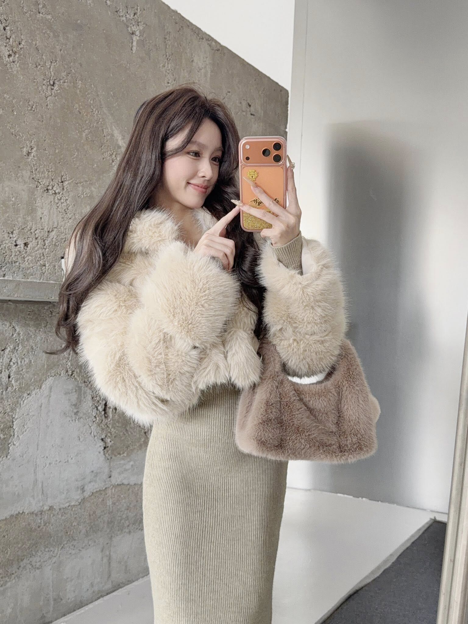 蓬鬆氣圍感毛毛短款帶帽外套🧧