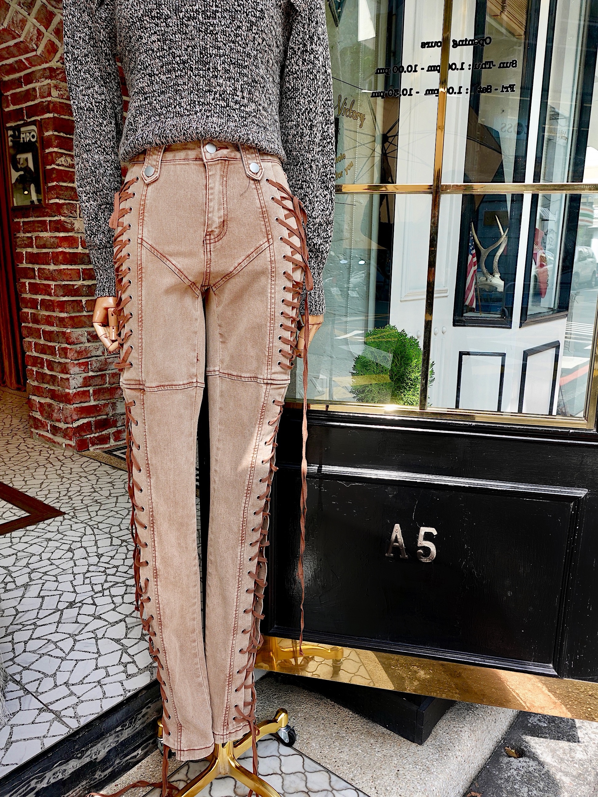 Milk Tea奶茶色高腰側交叉綁帶喇叭褲