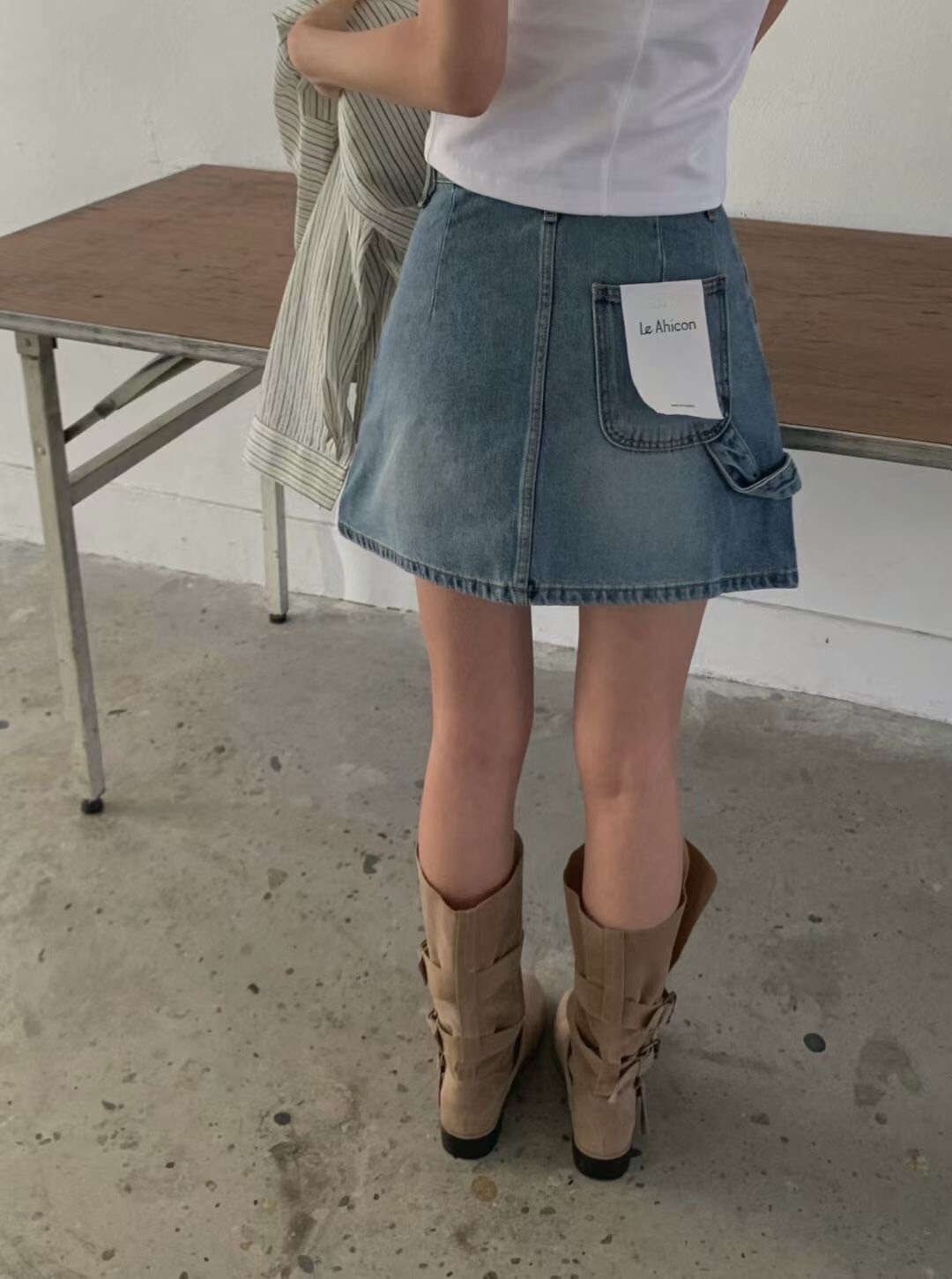 刷色感後口袋織帶造型A字牛仔裙短裙-S-Ｍ