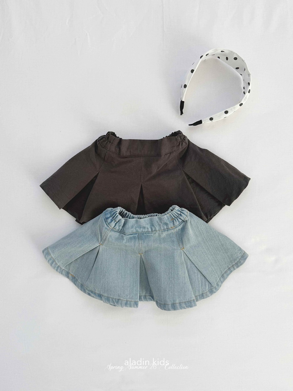 正韓春Aladin 好搭配碳黑百褶裙