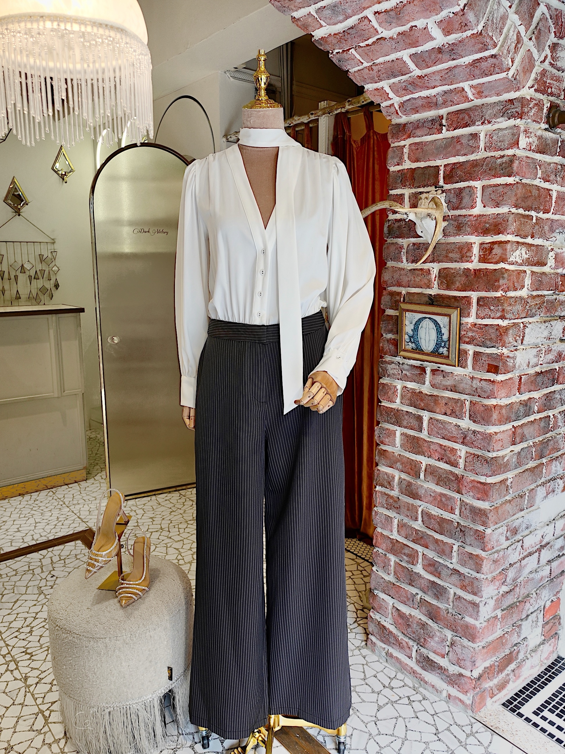 黑白色深V領絲巾條紋連身長寬褲