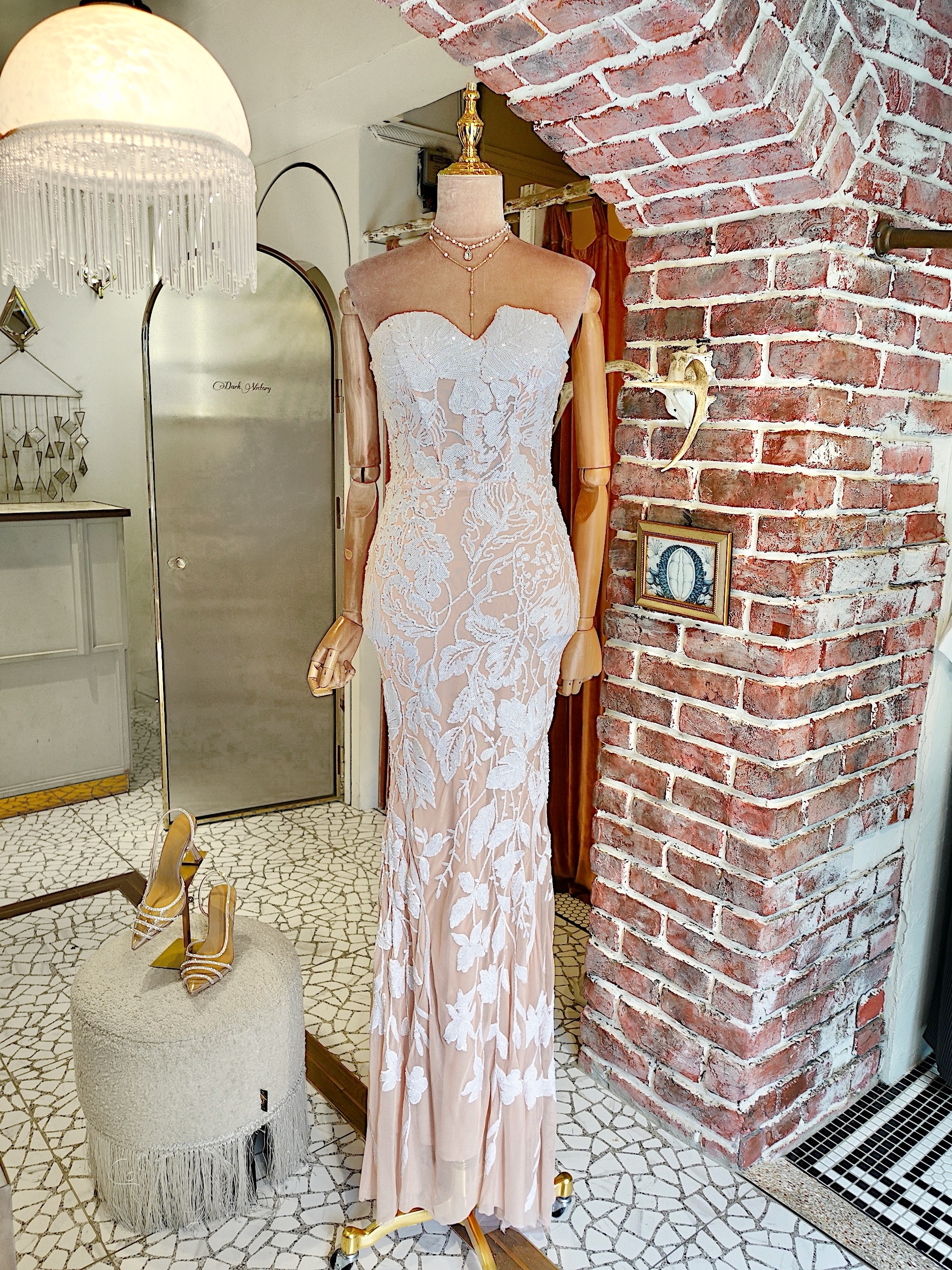 White baby pink 粉紅白色亮片花卉網紗人魚Dress