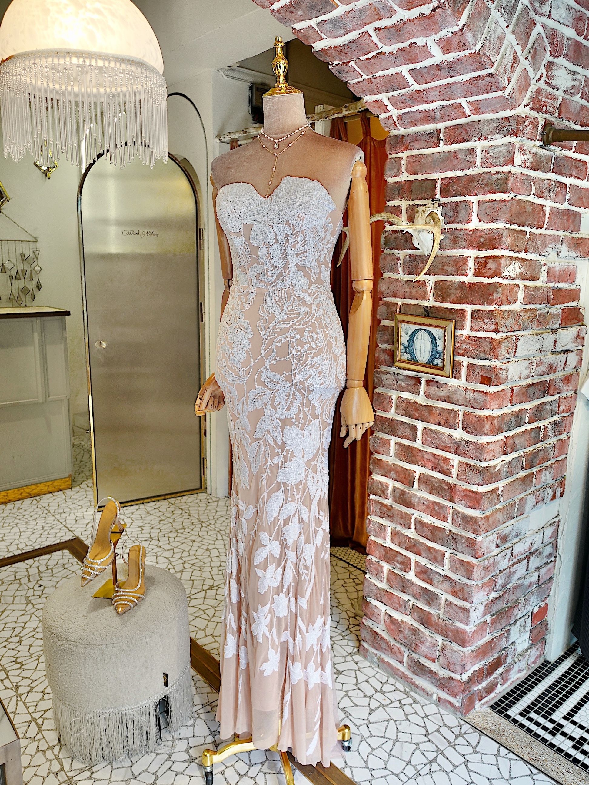 White baby pink 粉紅白色亮片花卉網紗人魚Dress