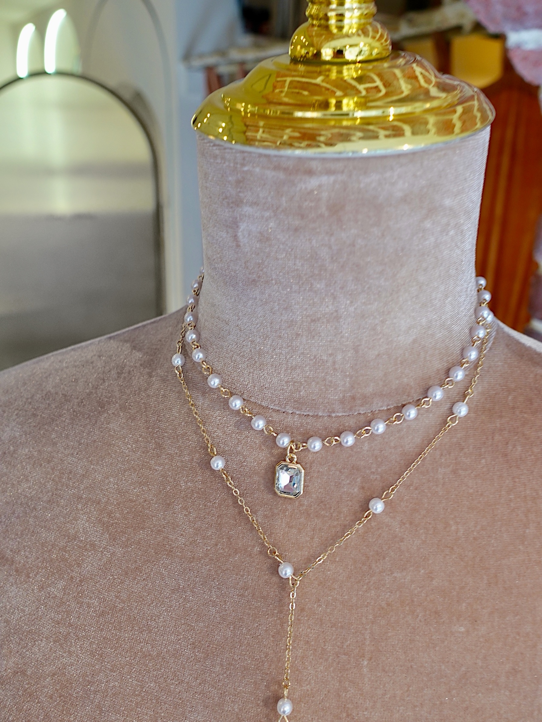 Lux Gold金色珍珠寶石水鑽十字架墜飾項鍊