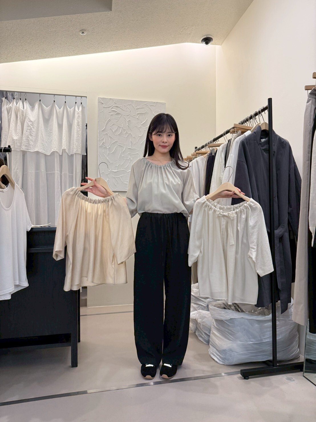 KN5504 微皺感彈性領上衣 *特價* (優惠碼同充值購物金不適用)