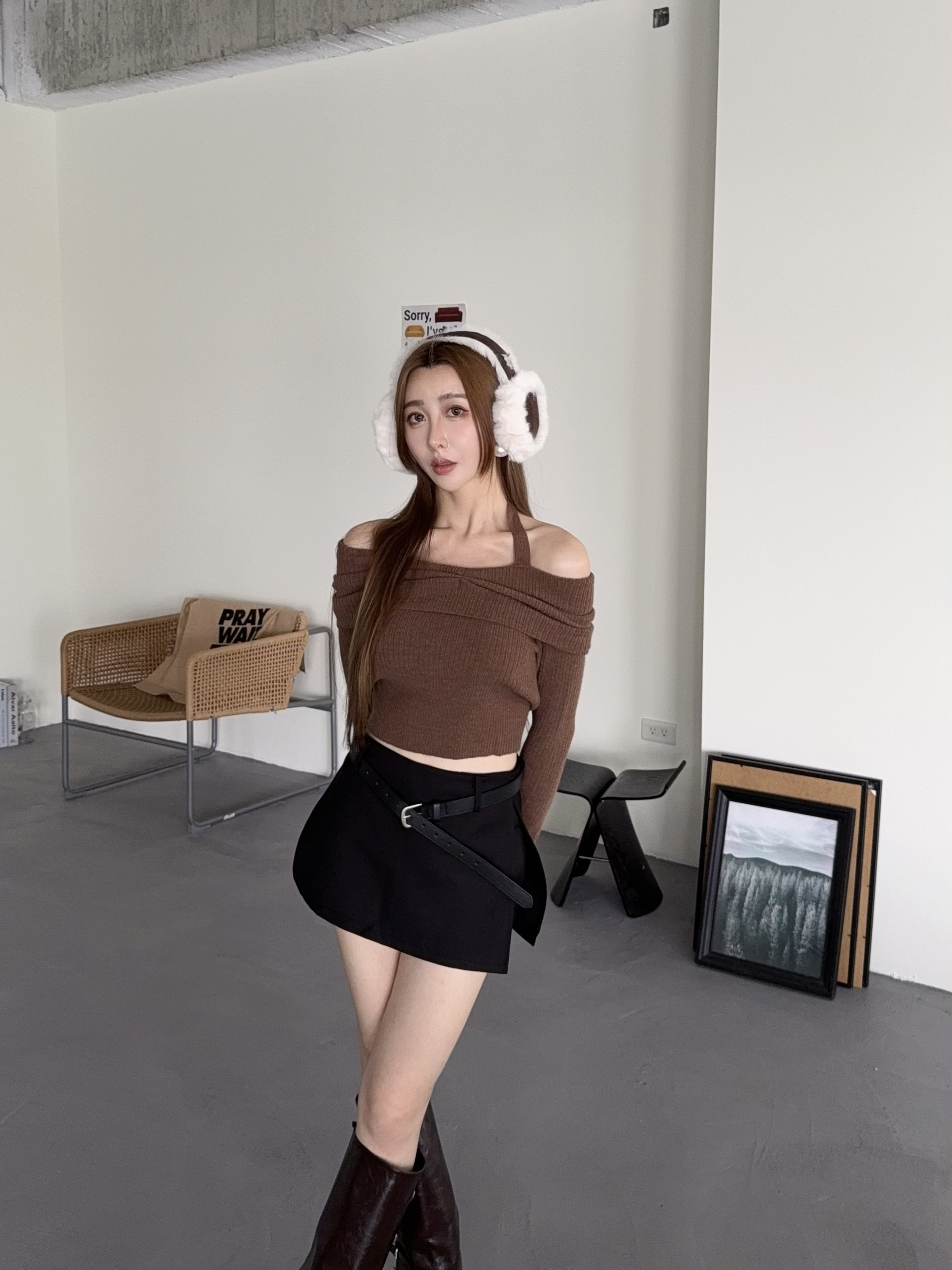 氣質感抓皺短板喇叭袖上衣