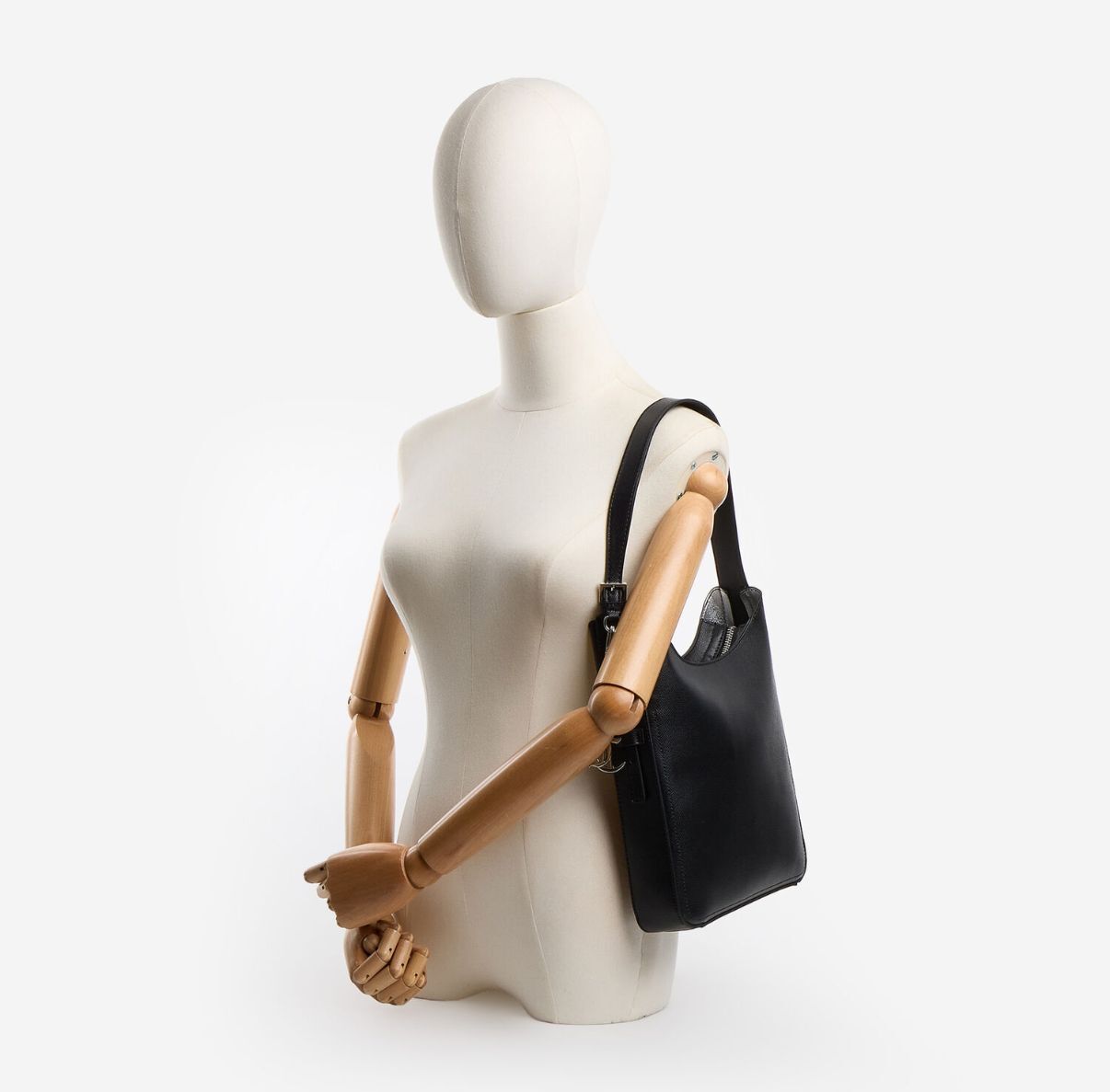 英國代購 (獨立訂單)-JUICY COUTURE Black Faux Leather Jasmine Tote Bag