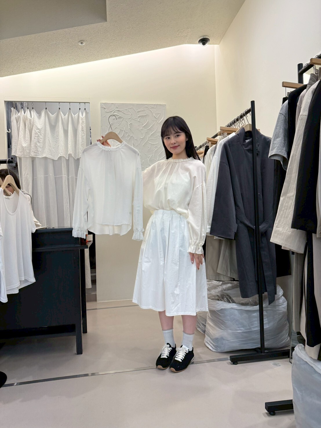 KN5523 抓皺領上衣 *特價* (優惠碼同充值購物金不適用)