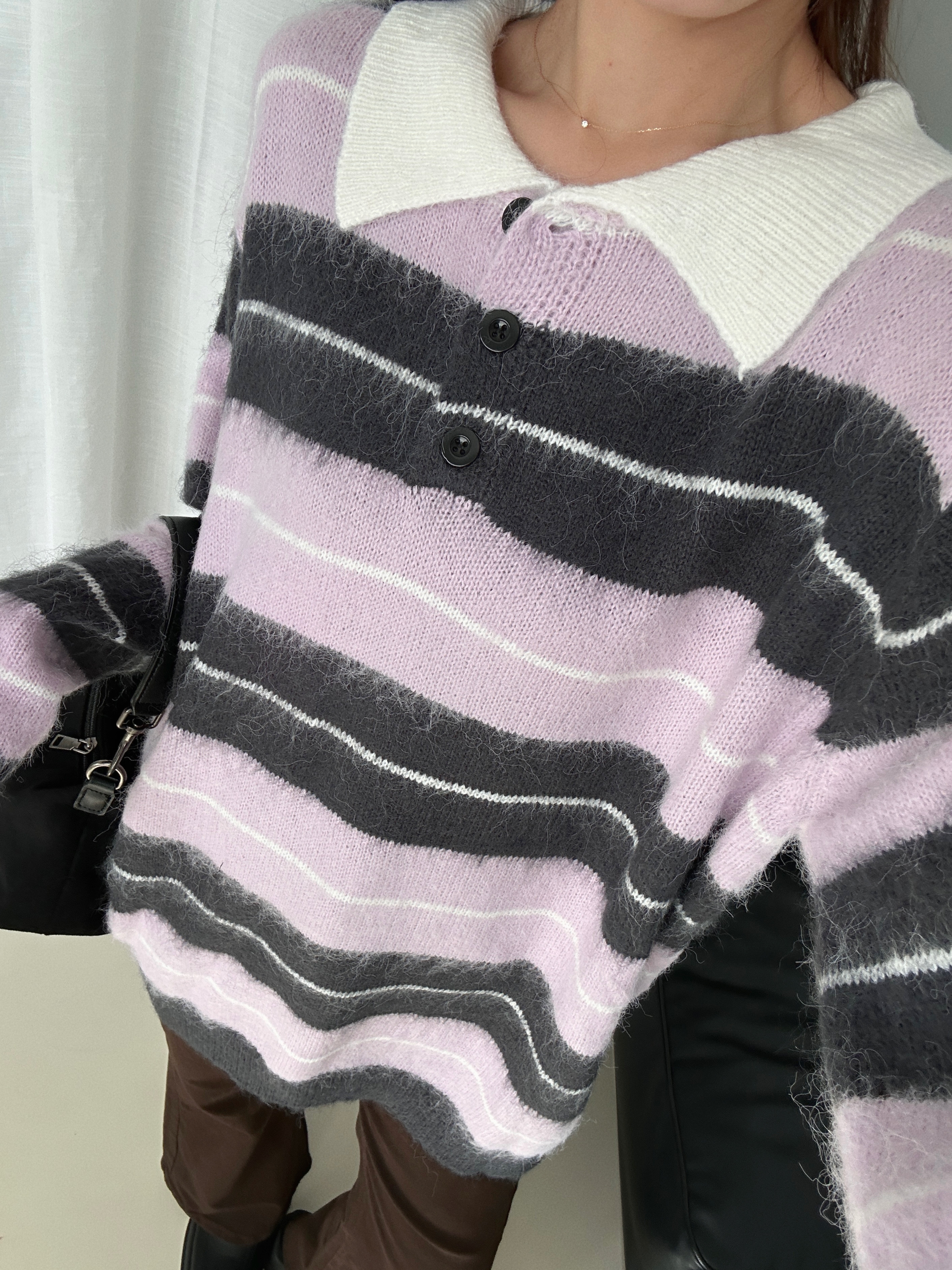 不顯胖翻領條紋微長版毛衣