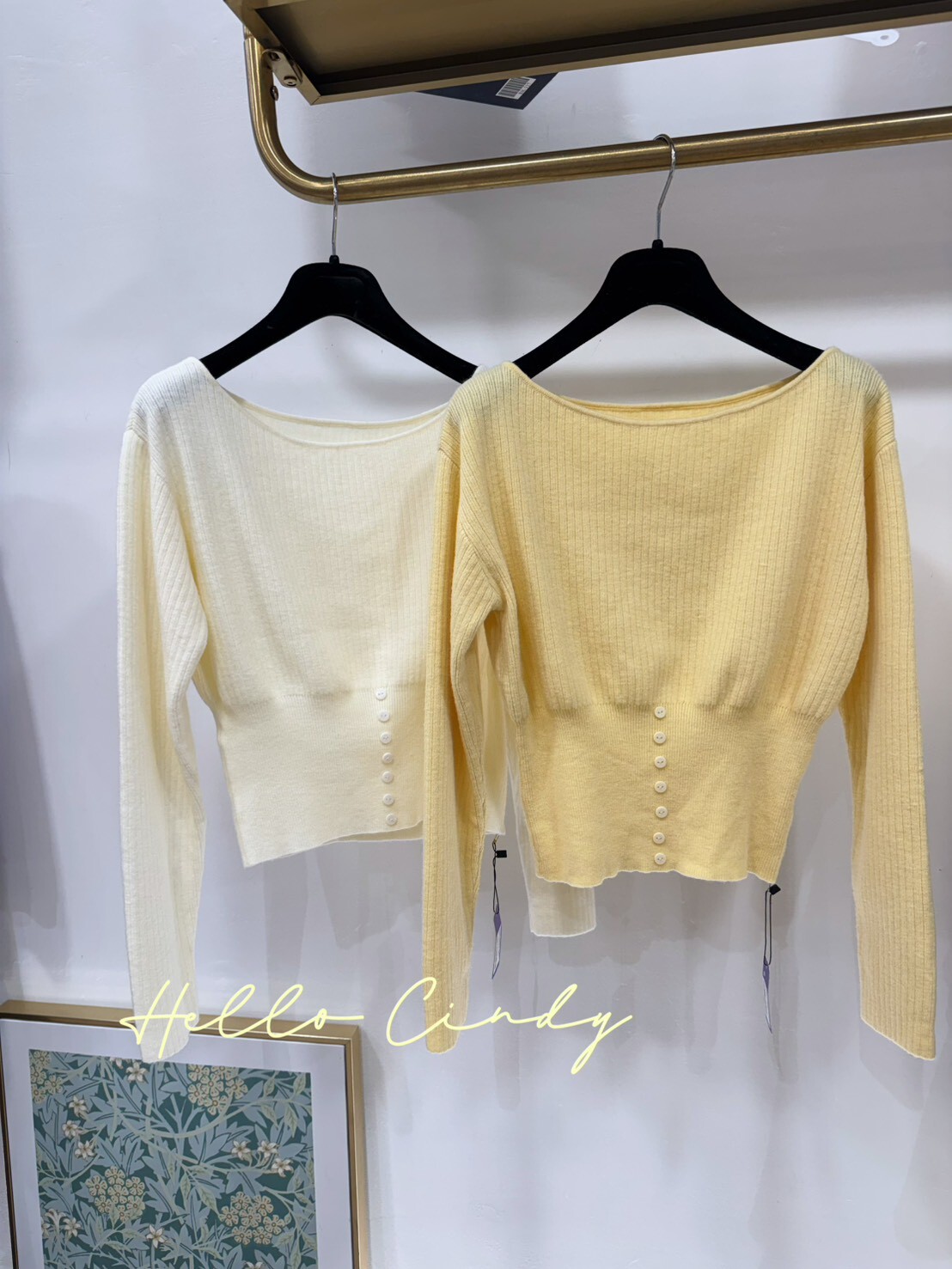 B02002 溫柔的一字領下鈕扣合身款針織上衣