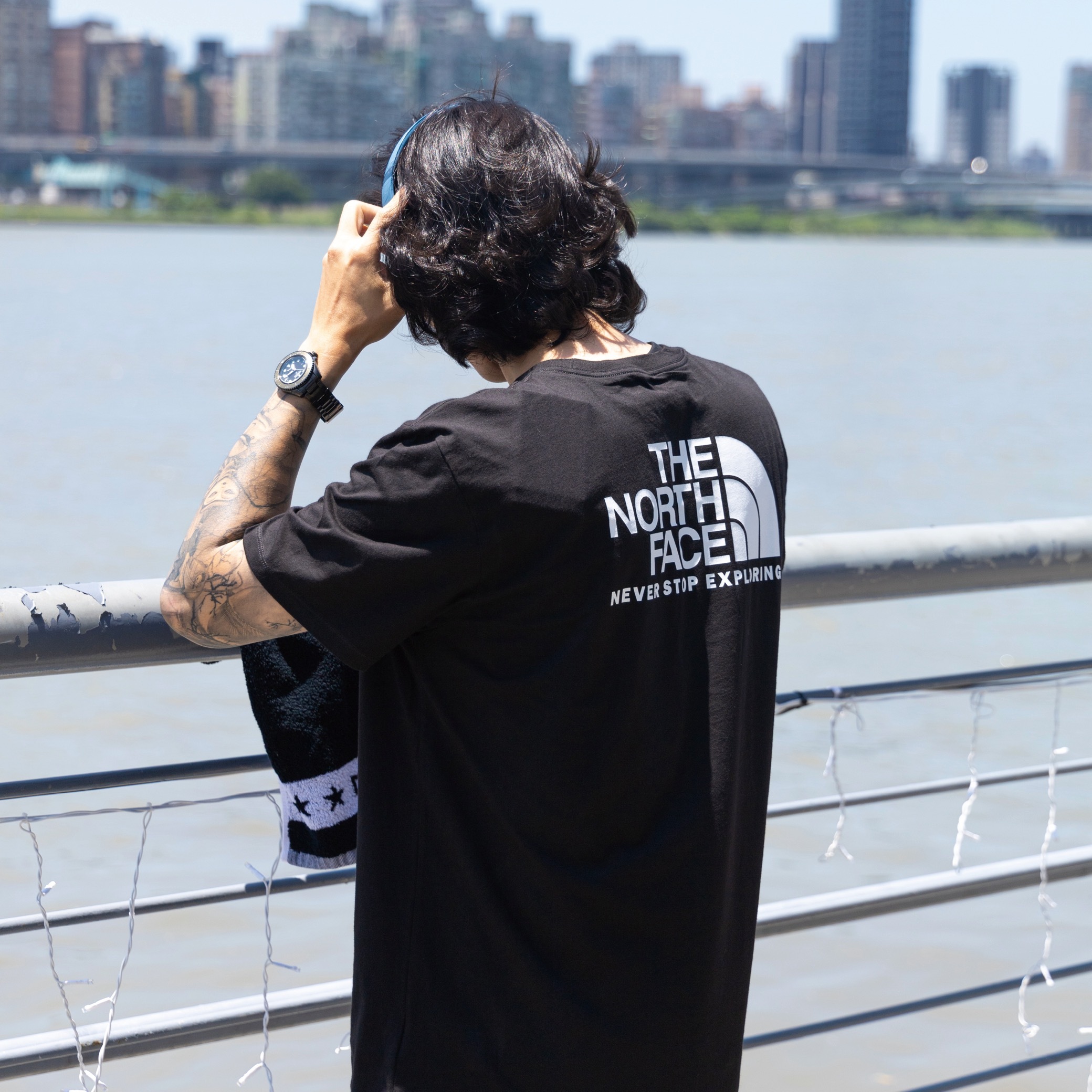 THE NORTH FACE - S/S Throwback Tee