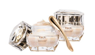 UU024 TRUU 黃金胜肽緊緻賦活眼霜（送冰鎮按摩棒）一套2支