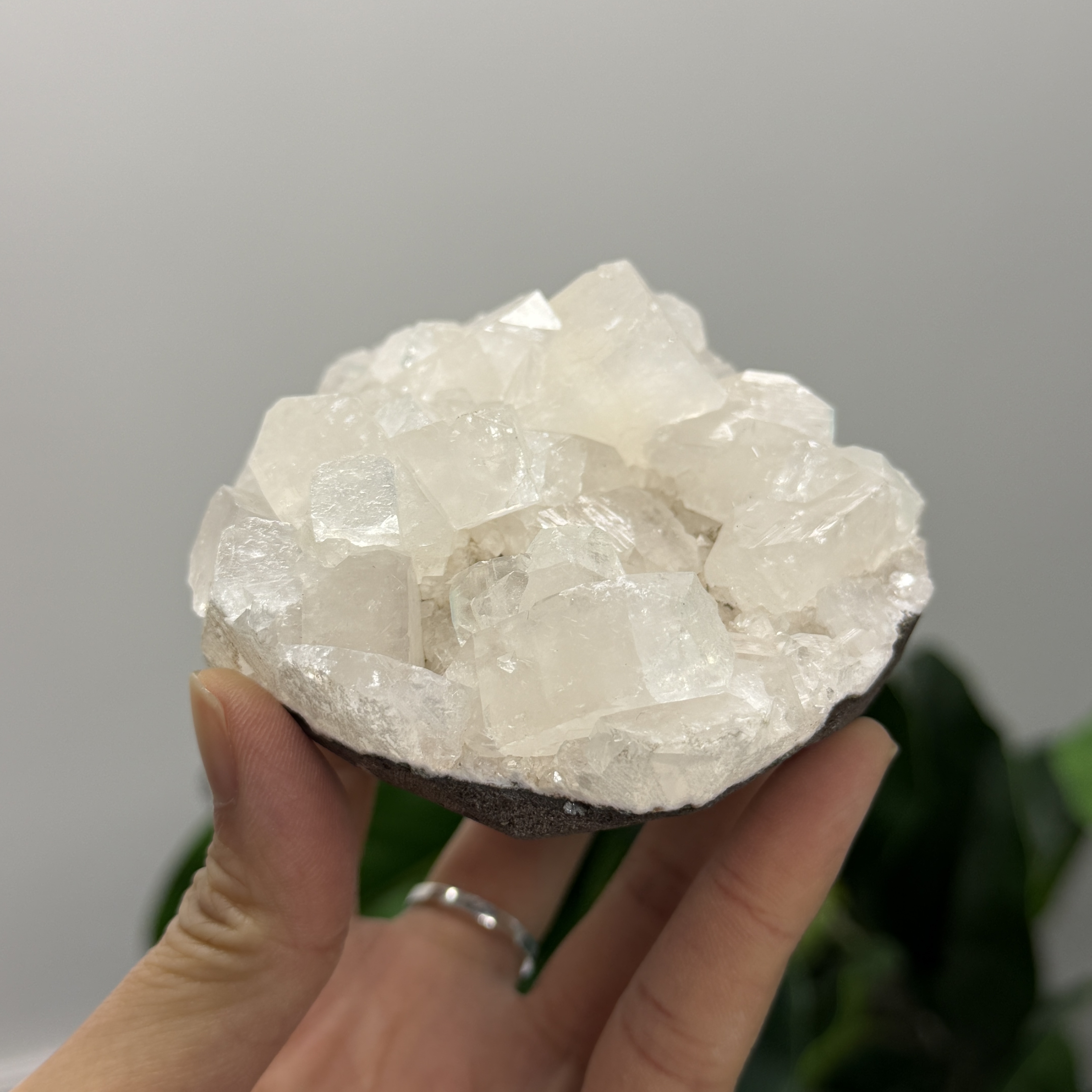 魚眼石 318g AP1541