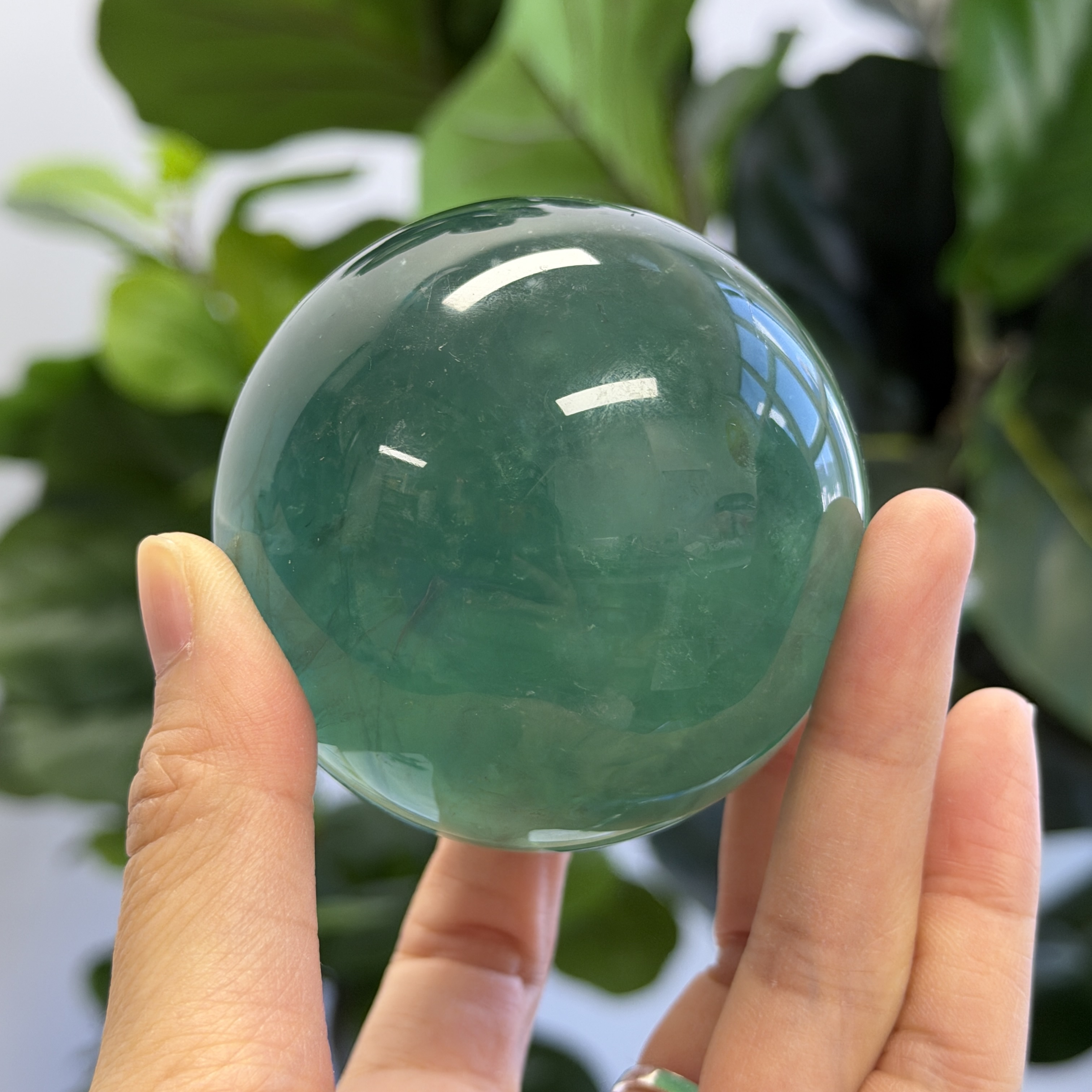 綠螢石球 6.8cm FF1304