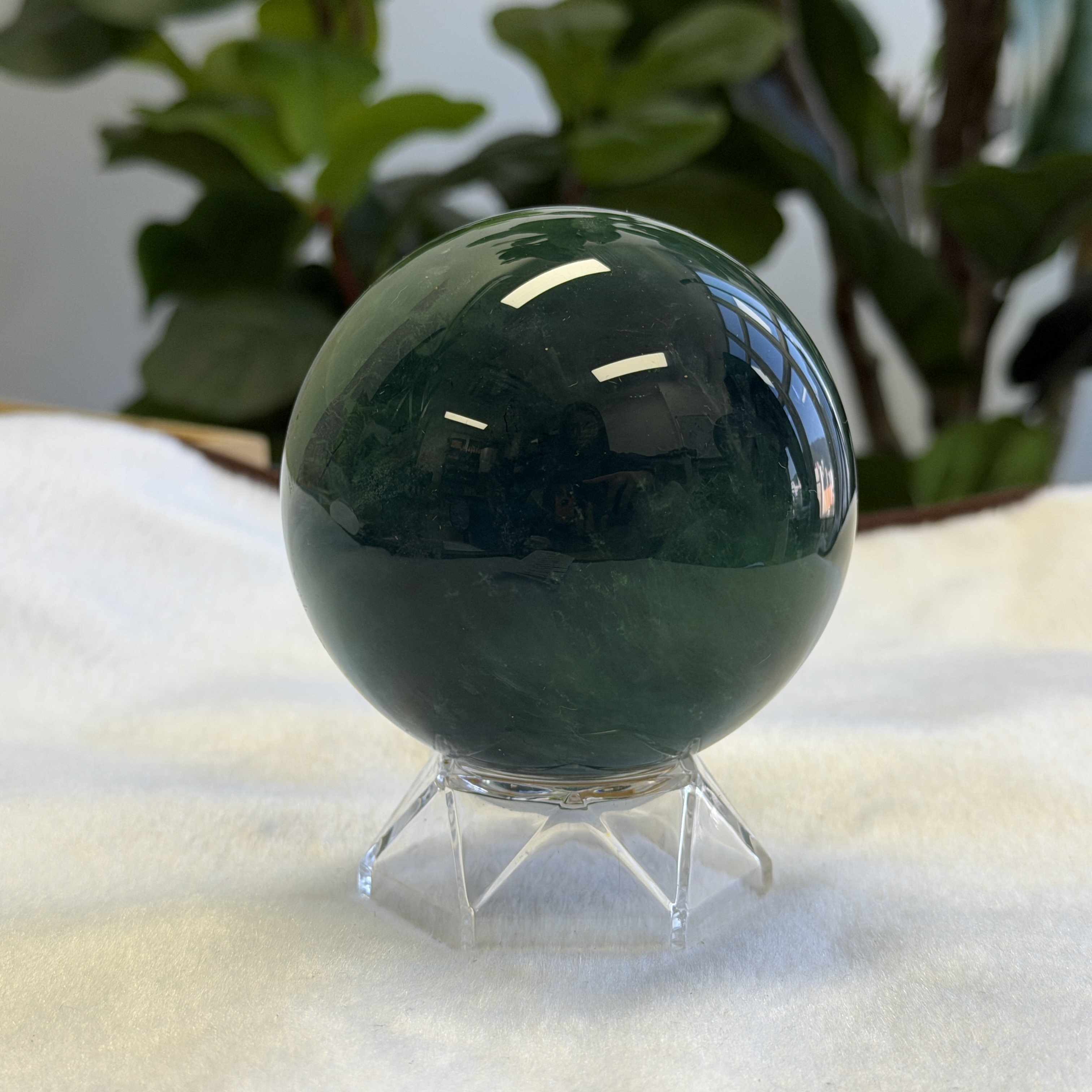 綠螢石球 8cm FF1303