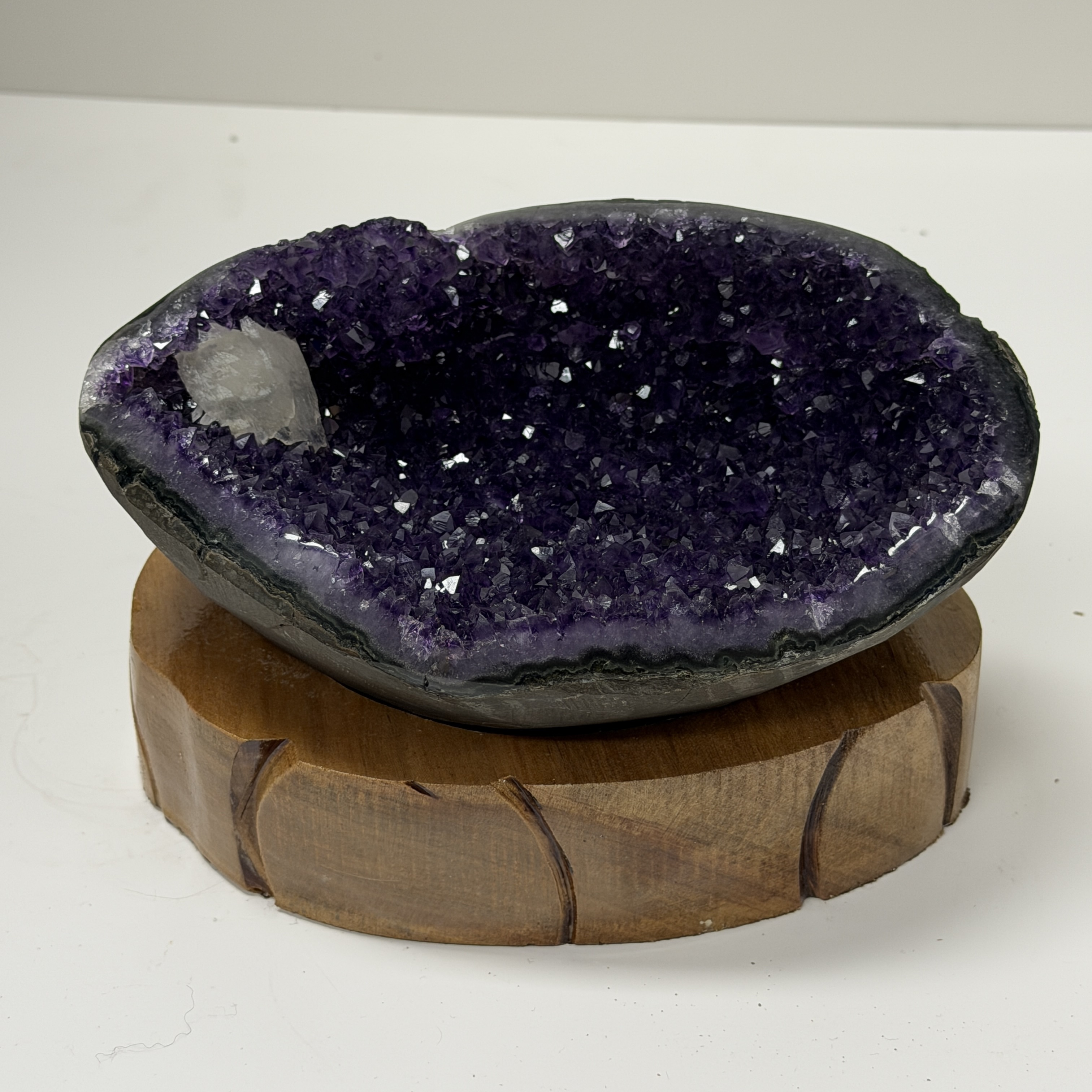 紫晶洞 1.8KG AC2372