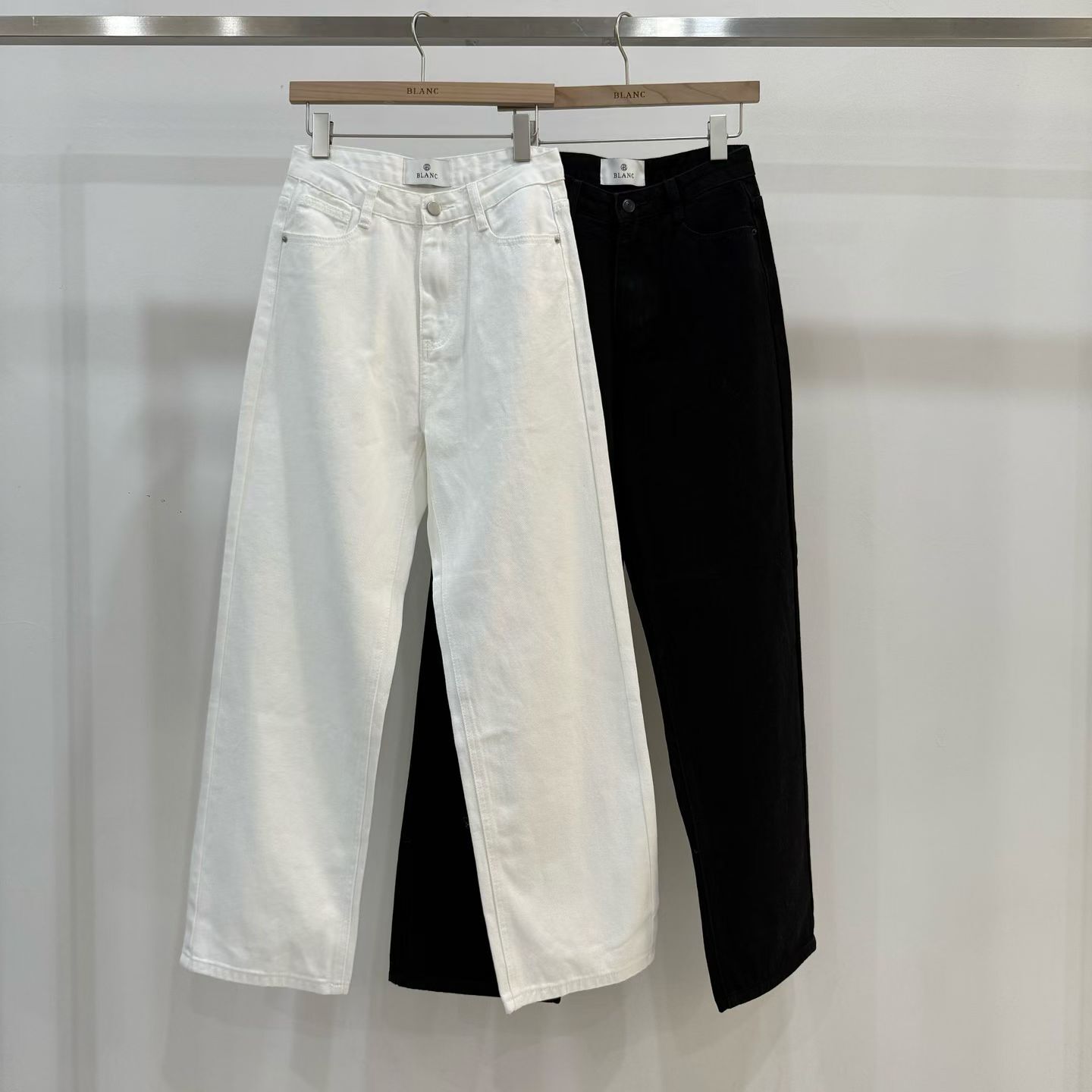 MB5505 牛仔直筒褲 *特價* (優惠碼同充值購物金不適用)