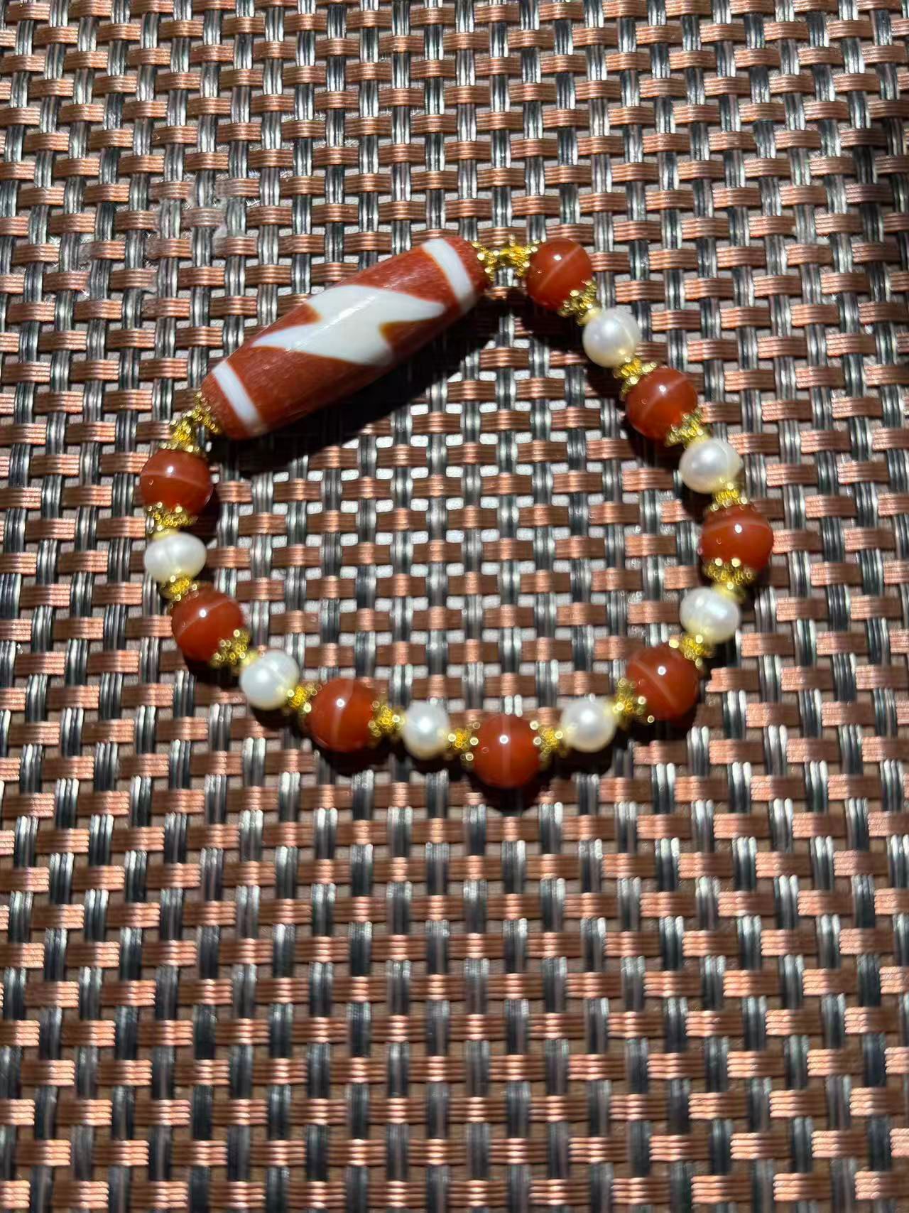 OTH-LLG0202-102 紅肉五閃手串 (A102)