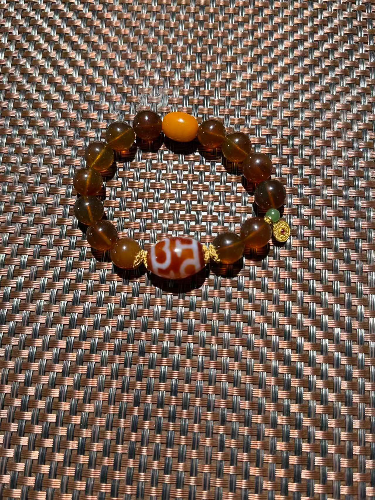 OTH-LLG0202-104 蓮師法器達洛琥珀手串  (A104)